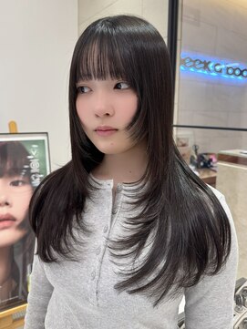 ピークアブー アヴェダ 池袋東武(PEEK-A-BOO AVEDA) 姫カットレイヤーミディアムロング顔まわりレイヤー20代30代