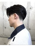 テーパーフェードセンターパート