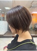 ショートボブ