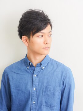 エヌドットバーバー ギンザ(N.BARBER GINZA) ツーブロックを強調しソフトな表情に躍動感を 【銀座】<理容室>