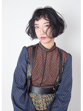 カムジーヘッド(COMEGHEAD) リップラインボブ×ブラック×オン眉【熊本/南区/平成/平成駅】