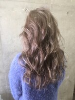 キー(kｅｙ)&nbsp;アッシュベージュ