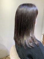 ユーネリー(U-NERY) セミロングスタイル