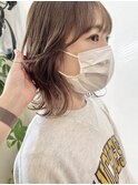 顔まわりレイヤーたっぷり寒色ベージュ