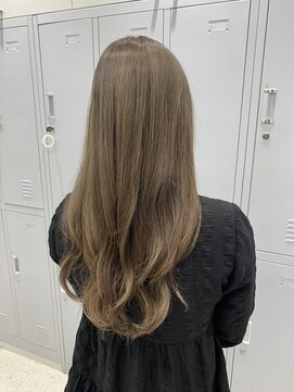 フィゼル 南堀江店(fizelle) ベージュカラー