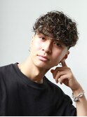 スペインカール ハイライトカラー　メンズカット　メンズパーマ