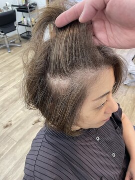 アメリ(Ameri) -Ameri-藤川☆白髪ぼかし×グレージュ【浜町/ショート】