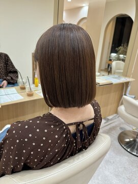 ラヴィズム 松崎店(LUVISM) ミニボブ/切りっぱなしボブ/ベージュカラー 東区 松崎