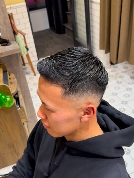 グルーマーズトウキョウ(GROOMER/S TOKYO) スキンフェード