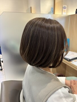 ハイライトボブスタイル