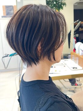 アンド ストーリーズ(&STORIES) ショートボブ30代40代50代似合わせナチュラル小顔【倉田】