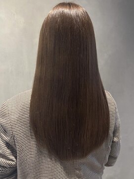 ティルコジェマオブボナ(TYLCO gemma of bona) ナチュラル上品なツヤ感ストレートロング/ブラウン/縮毛矯正