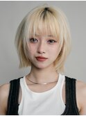 渋谷ブリーチダブルカラータッセルボブホワイトブロンドカラー