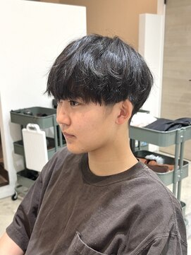 ジジ チーク 栃木(Gigi cheek) マッシュ 刈り上げ アイロンセット