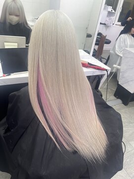 グロウ 渋谷(grow) ホワイトベージュ×ペールピンク