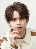 アッシュブラウンフェザーショート