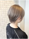 ハンサムショートミルクティーベージュブリーチダブルカラー横浜