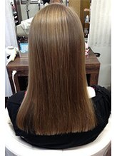 ヘアアンドメイク アルマ 東久留米店(HAIR&MAKE ALMA) 【艶あり】当店自慢の低温縮毛矯正♪