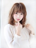 ネオリーブ クーロ(Neolive curro) くせ毛風無造作ミディアム×ミルクティーベージュ