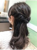 シンプルかわいいハーフアップ