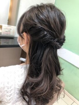 アッシュ 西川口店(Ash) シンプルかわいいハーフアップ
