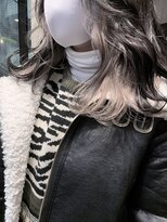 アルカナ 明治神宮前原宿(ARCANA)&nbsp;パールホワイト　ホワイトベージュ　インナーカラー　hiro