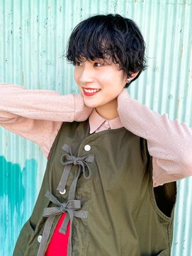 トゥコ(tuco) ショート　パーマ　黒髪パーマ　マッシュショート