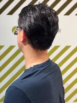 バーバーバー 四谷(BARBER-BAR) 大人のツーブロックスタイル