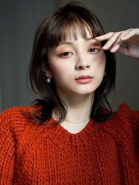 クィーンズガーデンバイケーツーギンザ(QUEEN’S GARDEN by K two GINZA) くびれミディアム上品スタイル/K-two銀座/髪質改善