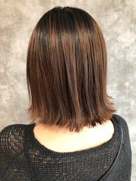 ランダ(LANDA.) ◎くびレイヤーエモージュ小顔外ハネボブ