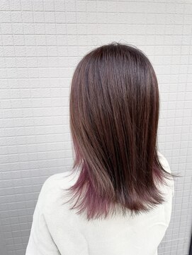 ラソ バルコ(LAZO barco) インナーカラーピンク 切りっぱなし ミディアム ヘア