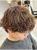 波巻きパーマメンズパーマメンズヘアツーブロックツイストパーマ