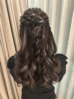 サロンコットン(SALON#CO:TTON)の写真/【当日予約OK/ヘアセット¥1000～】メイクスペースも完備◇21時迄受付で仕事後もちょっと特別な夜に♪
