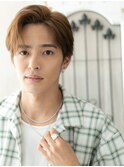 20代30代七三分けハイトーンカラー立ち上げ王道ショートF草加