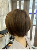 手ぐしで乾かすだけでまとまる！ショートボブ