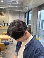 クラム(clam.)&nbsp;毛流れセンターパート