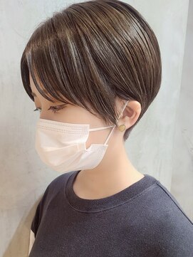 エリマ 横浜西口(elima) ブリーチなしダブルカラーピンクベージュミディアムボブ20代30代