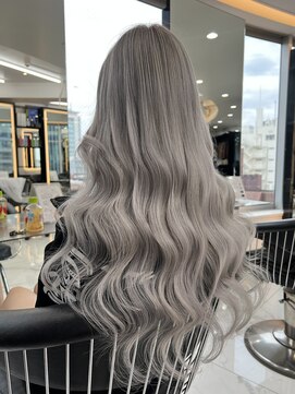 ラピス 渋谷本店(Lapis) ホワイトシルバーカラー/ハイトーン/シールエクステ/髪質改善