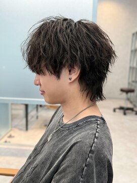 ジーナ 天神(Zina) マッシュウルフ/ツイストスパイラルパーマ