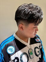 ダンヒルバーバー(dunhill BARBER)&nbsp;センターパート<理容室>[メンズ/シェービング/床屋/銀座]