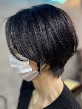 グレープバイン 辻堂(GRAPEVINES) 美シルエット丸みショート