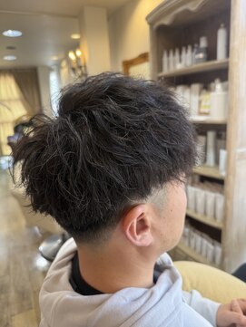 ハグエヴェック(HUG AVEC) フェード×ツイスパ