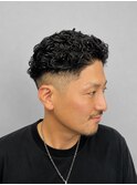 スキンフェード×極道パーマ｜バーバースタイル