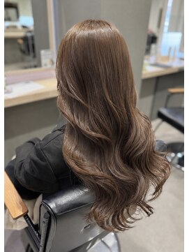 シャルムドゥグランシー(CHARME de granci.) 水素カラー×ベージュカラー