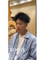 ルースト 原宿店(ROOST)&nbsp;刈り上げセンターパート/波巻きツイストスパイラル/原宿