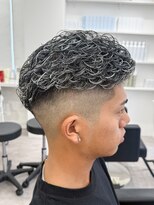 ルースト 南堀江店(ROOST) 刈り上げセンターパート/波巻きツイストスパイラル/南堀江