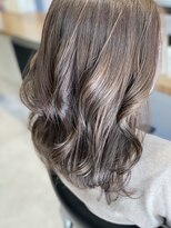 コスアンドコウ 横浜山下(Cos&Co.)&nbsp;エアリーミディ　品のあるラベンダーカラー