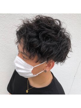 メンズヘアサロン トーキョー(Men's hair salon TOKYO.) 刈り上げマッシュ×ツイストスパイラル