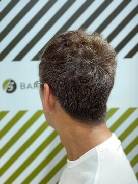 バーバーバー 四谷(BARBER-BAR) 大人のショートスタイル