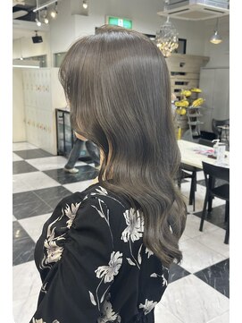 テテ(TETE) ヘーゼルベージュ/オリーブベージュ/ブリーチなし